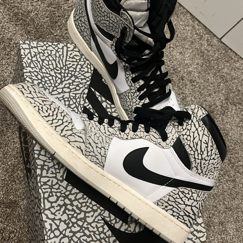 Jordan 1 elephant print